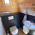 Ostseecamping Am Salzhaff Kamp alanı