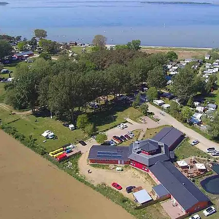 Kemping Ostseecamping Am Salzhaff