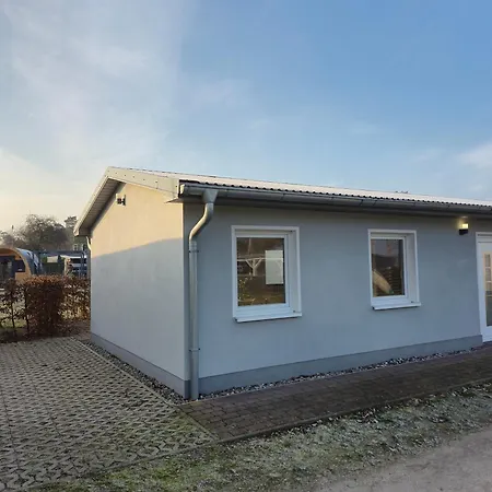キャンプ場 Ostseecamping Am Salzhaff